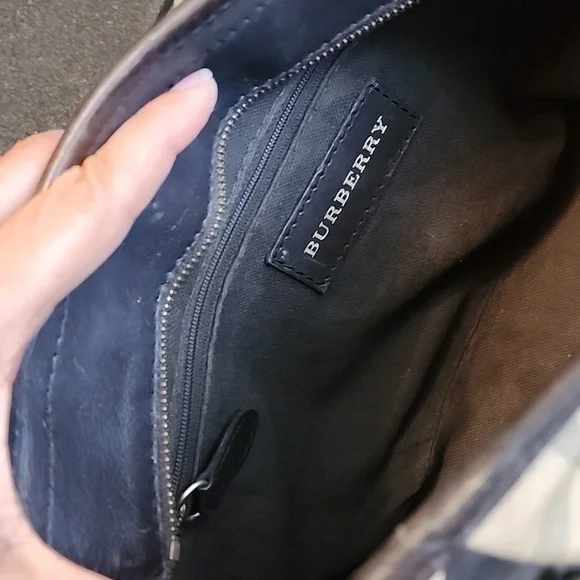 Burberry Classic Satchel Bag - Picture 9 of 16